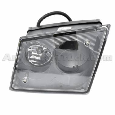 564.96032 Left Hand Fog Light W/O Daytime Running Light Fits Volvo VNL Gen 2 2004 & Newer