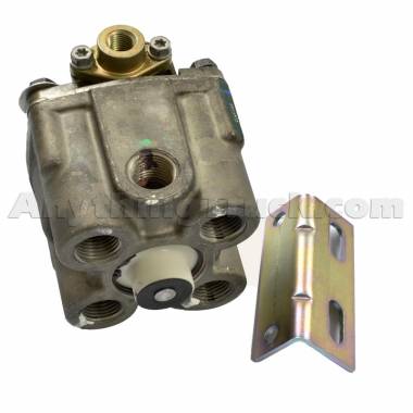 Bendix 800479 R-12DC Relay Valve, 4 PSI Crack Pressure, Vertical Delivery Ports