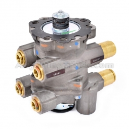Genuine Bendix 800646 E-8P Foot Brake Valve, Push-To-Connect Ports