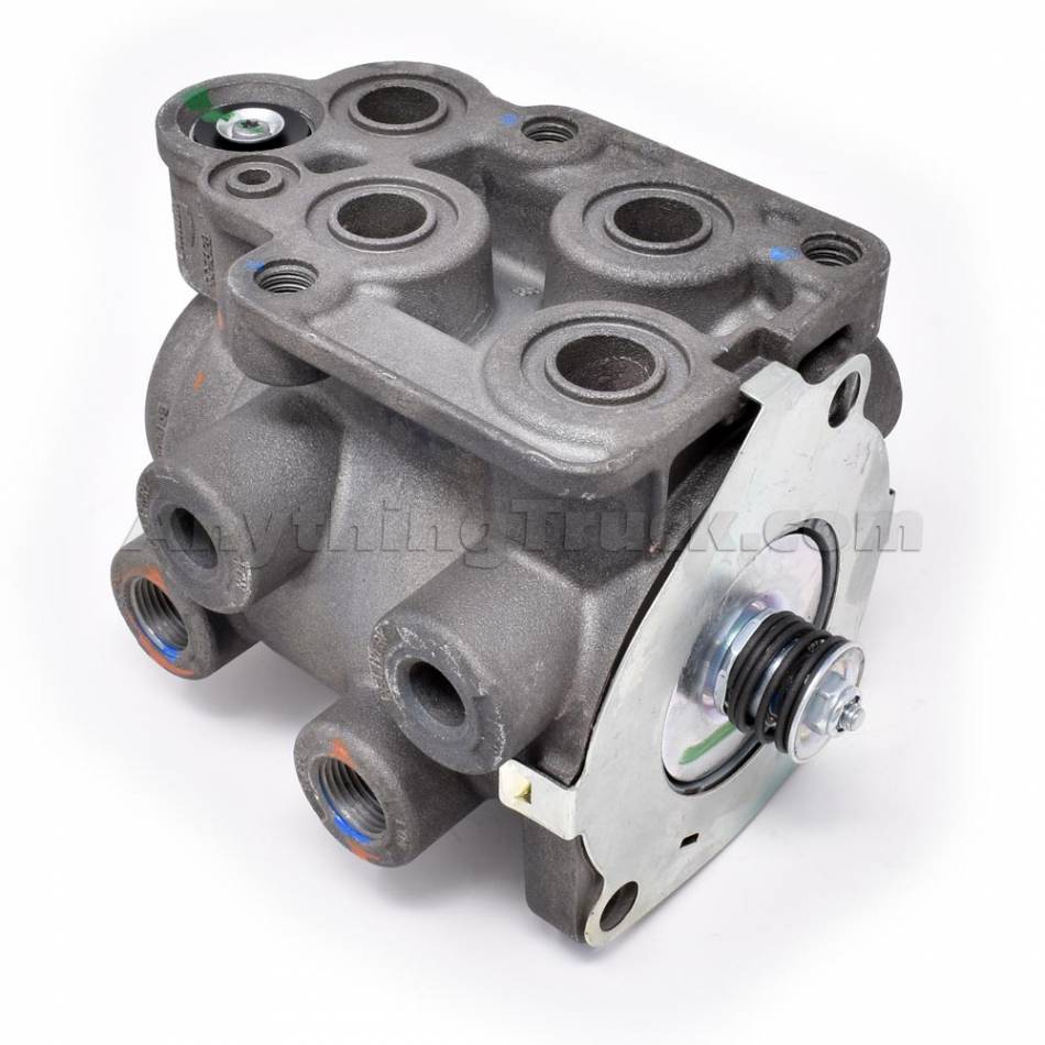 Bendix 800705 E-7 Foot Valve with O-Rings | AnythingTruck.com