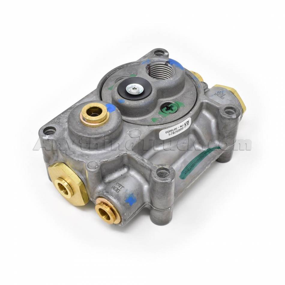 Bendix 802926 TP-5 Tractor Protection Valve | AnythingTruck.com