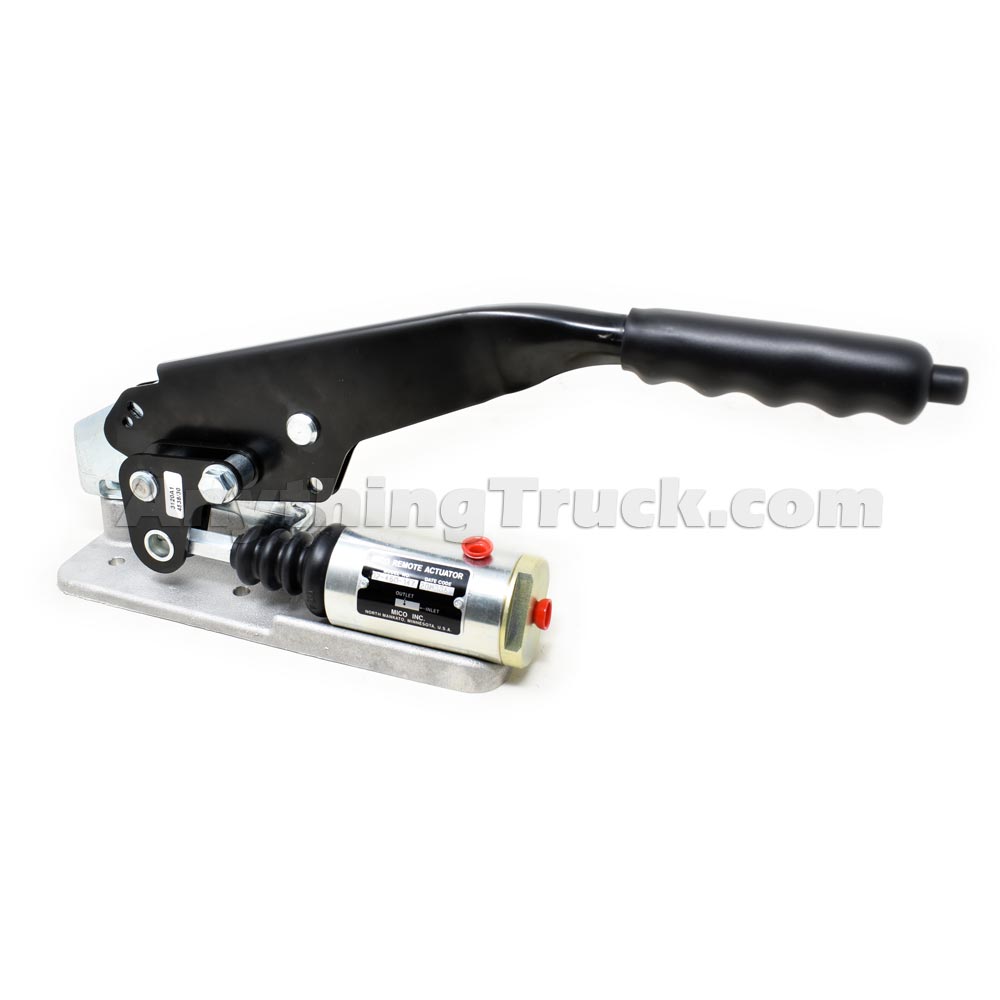 Mico 02460147 Hand Operated Throttle Control, Brake Fluid, 11/8