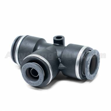 Velvac 016985 1/2" x 1/2" x 3/8" Push-To-Connect Union Tee