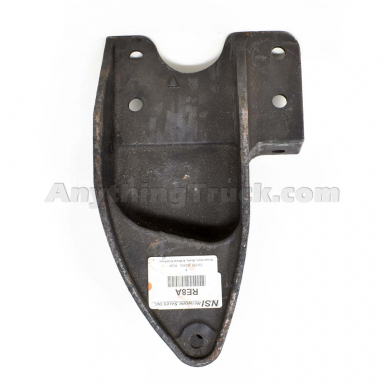 BWP RE8A RH Rear Flange Mounted Hanger