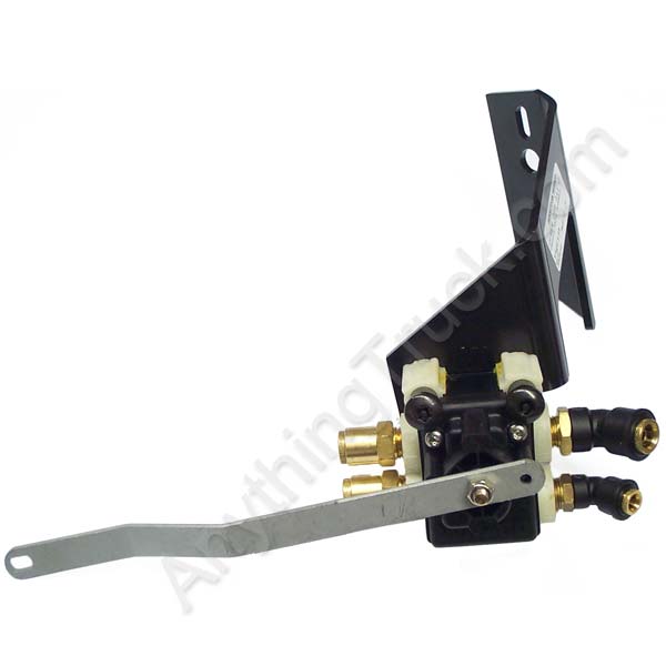 WABCO 4640081150 Chassis Height Control Valve, Mack and Volvo Trucks Truck