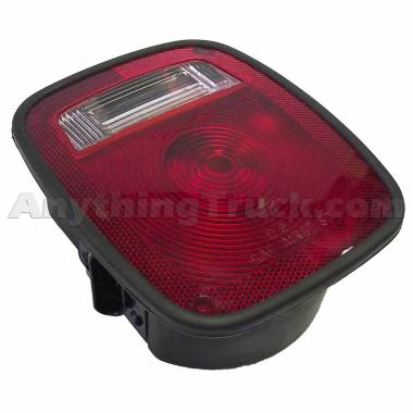 Truck-Lite 5014 RH Three-Stud Metri-Pack Box Light, Replaces GM 15613944, 1157 Bulb